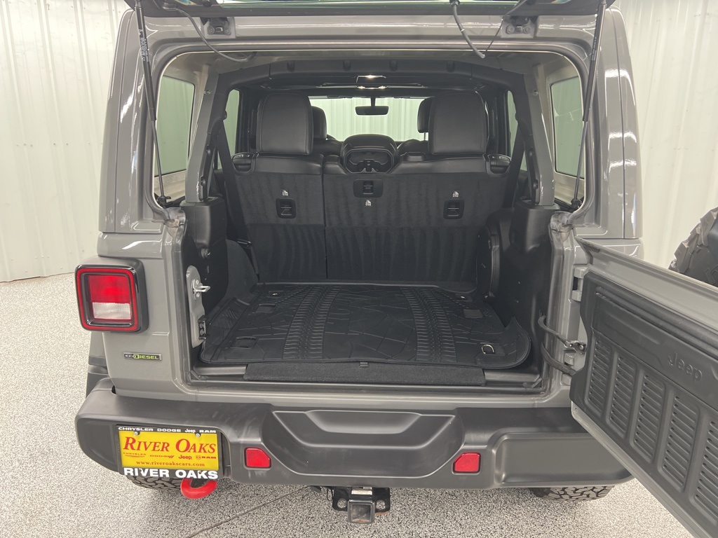 2022 Jeep Wrangler Unlimited Rubicon - 8