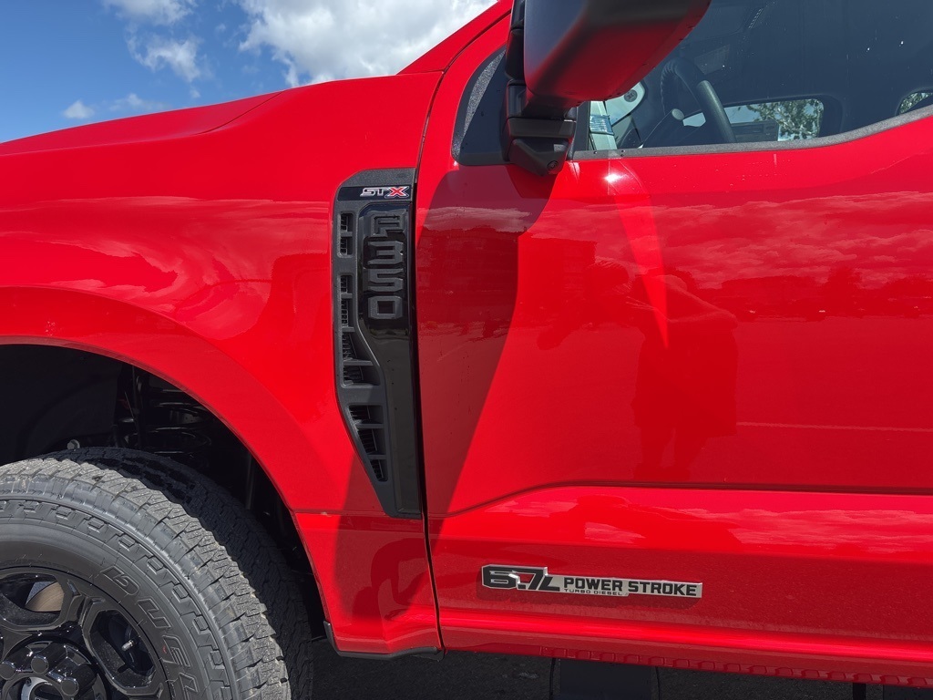 2025 Ford F-350SD