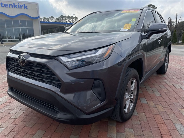 2023 Toyota RAV4 XLE FWD
