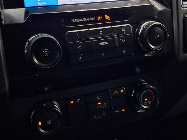 2019 Ford F-150 XLT - 4