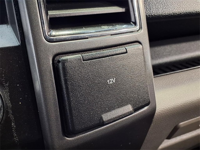 2019 Ford F-150 XLT - 8