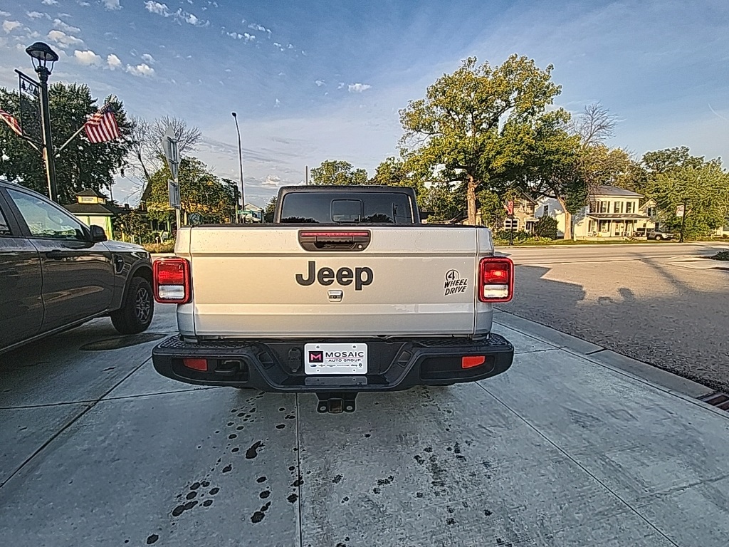 2022 Jeep Gladiator