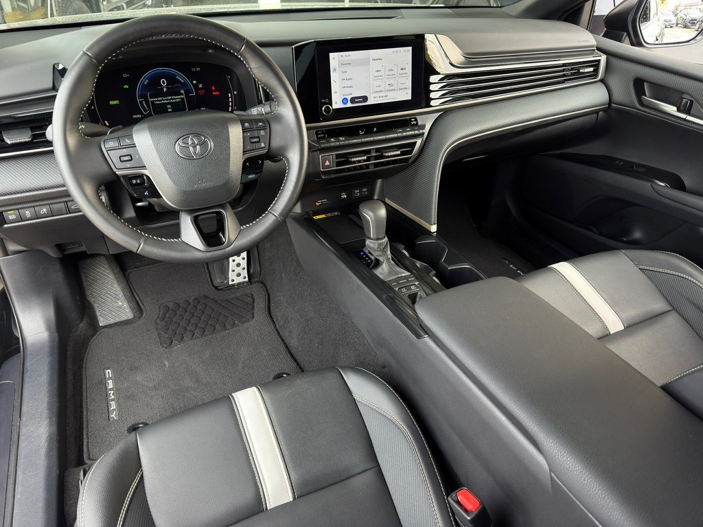 2025 Toyota Camry SE - 3