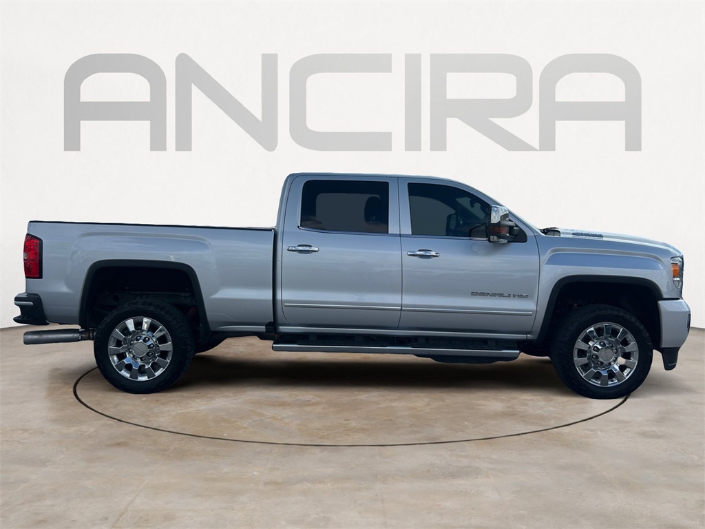 Used Car 2019 Gmc Sierra 2500hd  Denali For Sale Under $40,000 In Floresville, Texas