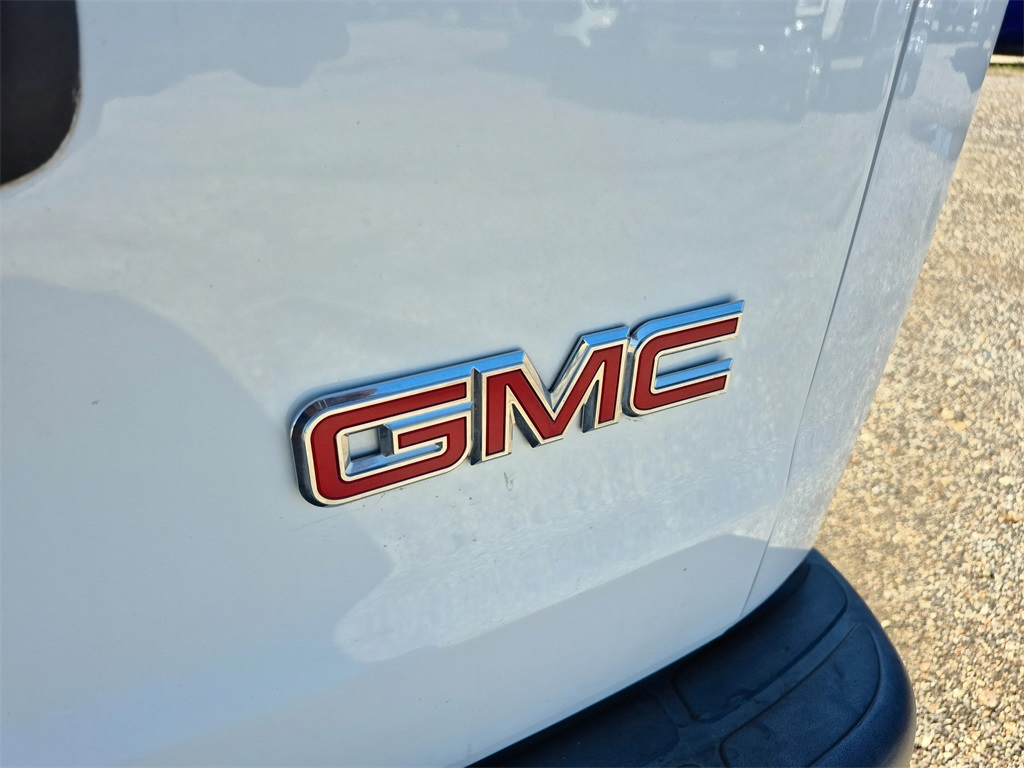 2021 GMC Savana 2500 Work Van - 11