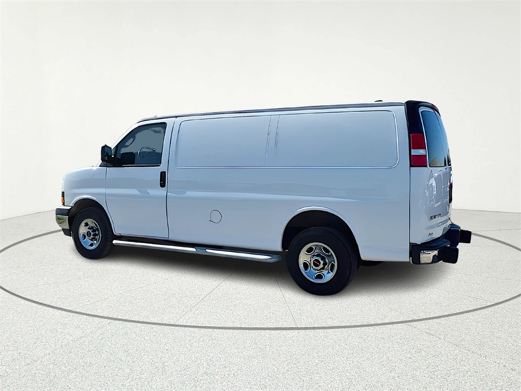 2021 GMC Savana 2500 Work Van - 3