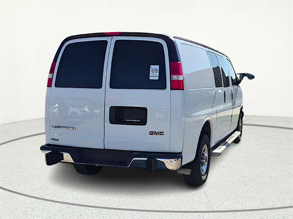 2021 GMC Savana 2500 Work Van - 5