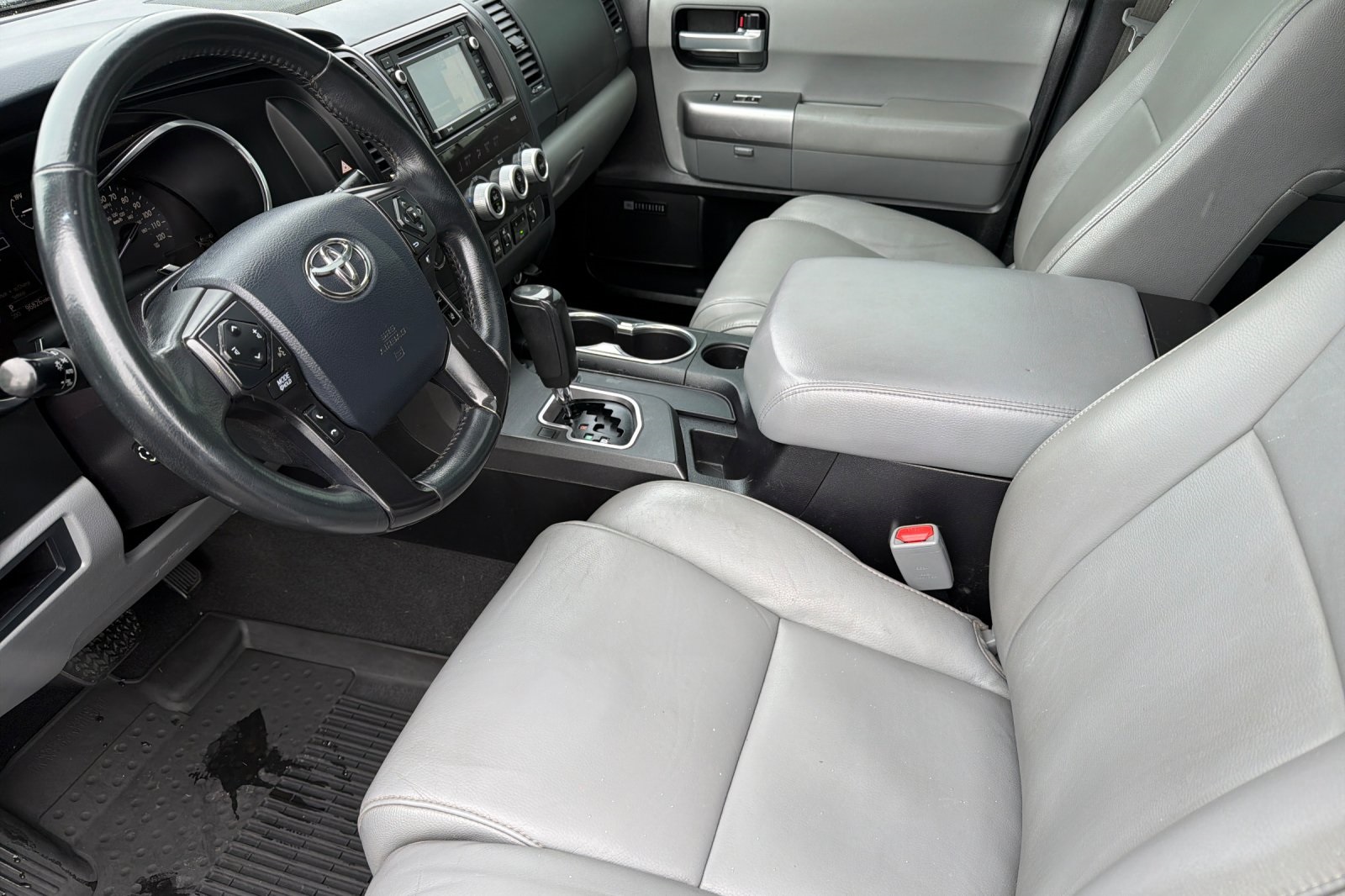 2019 Toyota Sequoia Limited - Photo 11