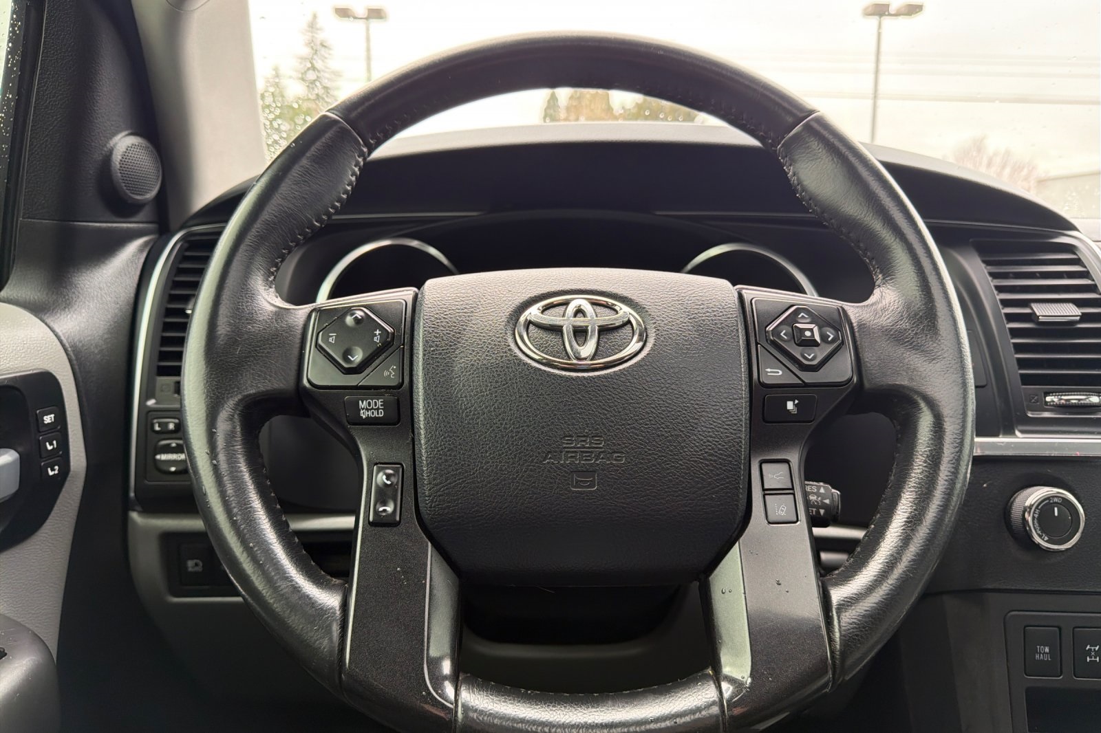 2019 Toyota Sequoia Limited - Photo 24