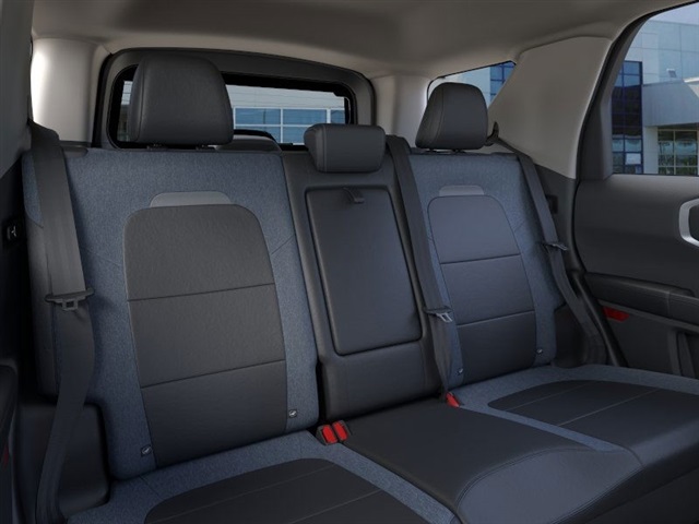 2025 Ford Bronco Sport Outer Banks - 10