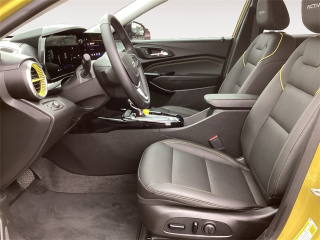 Used Car 2024 Chevrolet Trax  Activ For Sale Under $25,000 In San Antonio, Texas