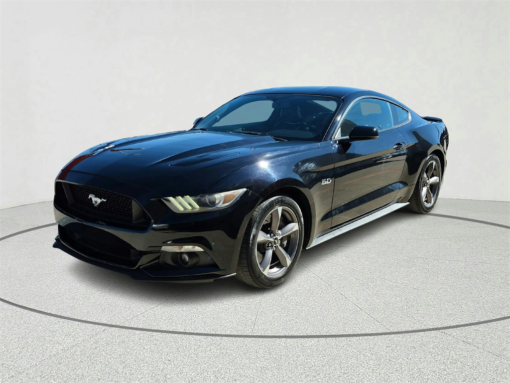 2017 Ford Mustang GT Premium Coupe RWD