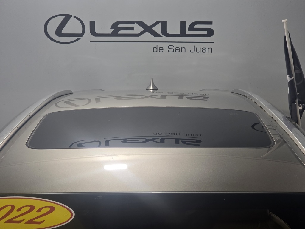 Thumbnail: 2022 Lexus UX - 7