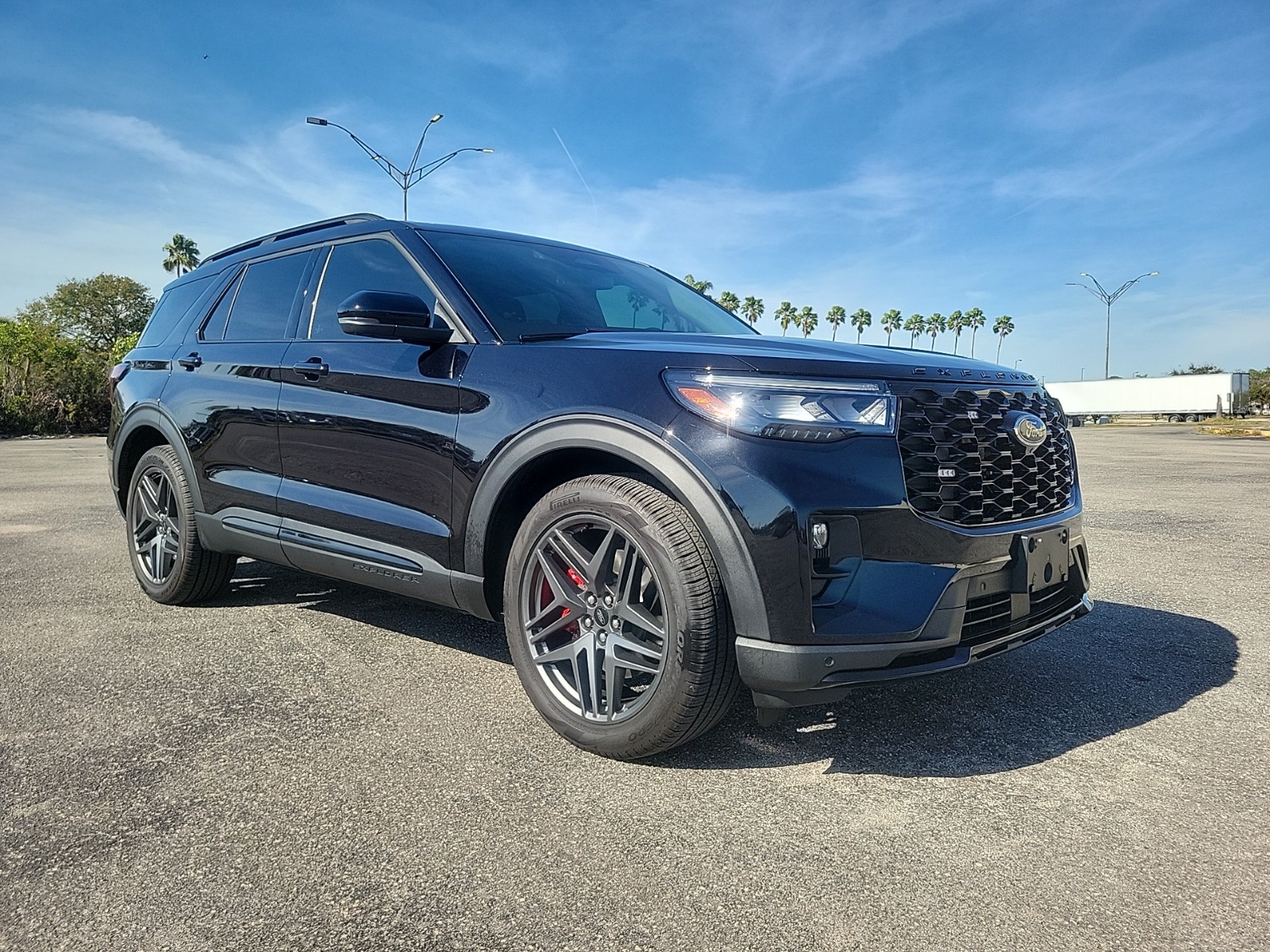 2025 Ford Explorer ST AWD