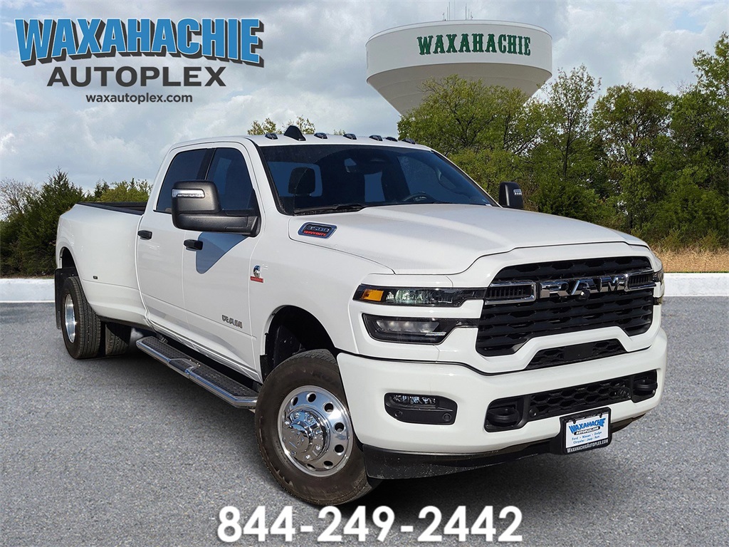 2025 RAM 3500 Big Horn Crew Cab LB DRW 4WD