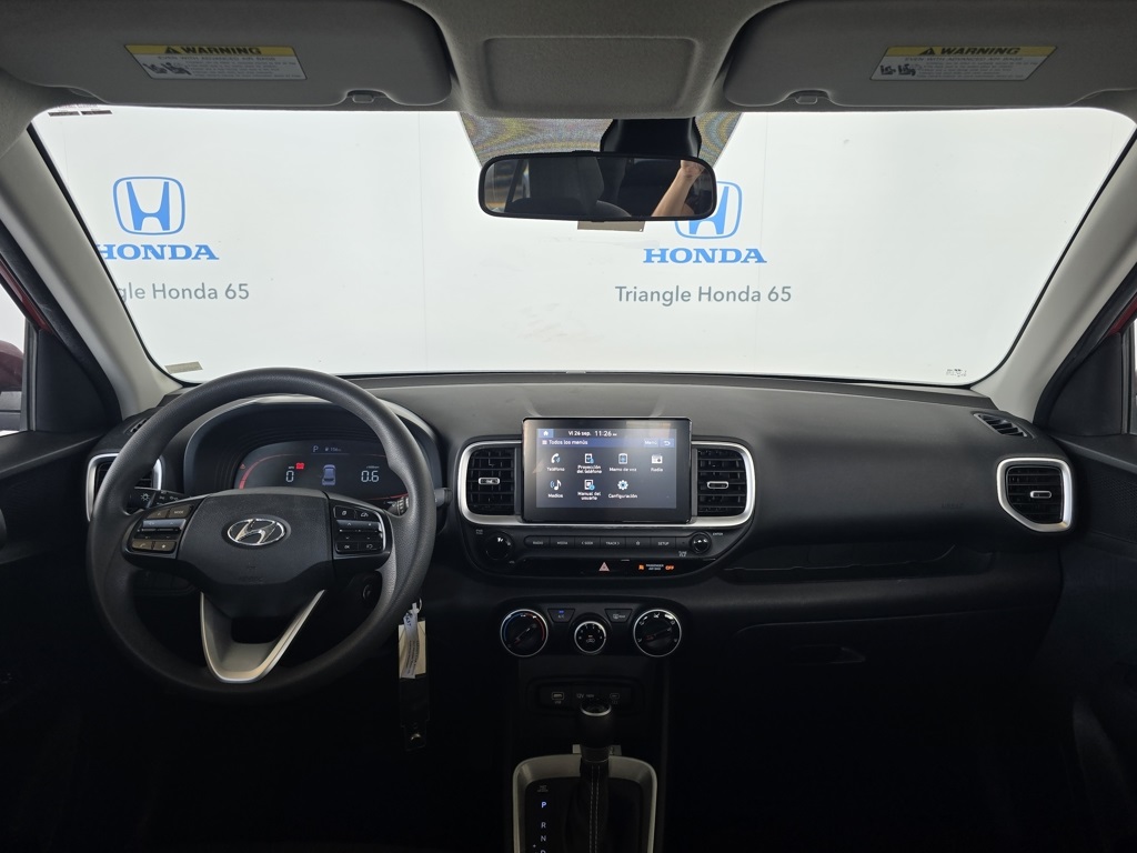 Thumbnail: 2023 Hyundai Venue - 6