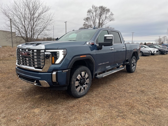 2026 GMC Sierra 3500HD Denali Crew Cab 4WD