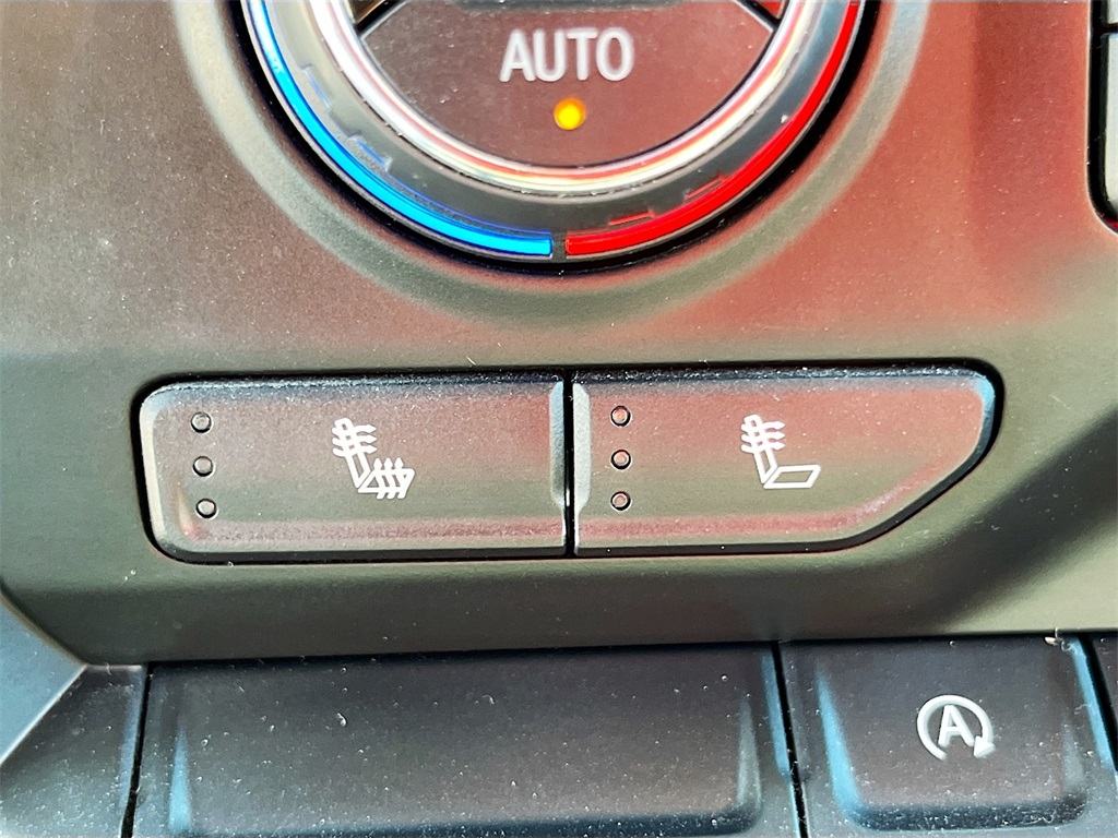 2019 Chevrolet Silverado 1500 LT White at Community Toyota