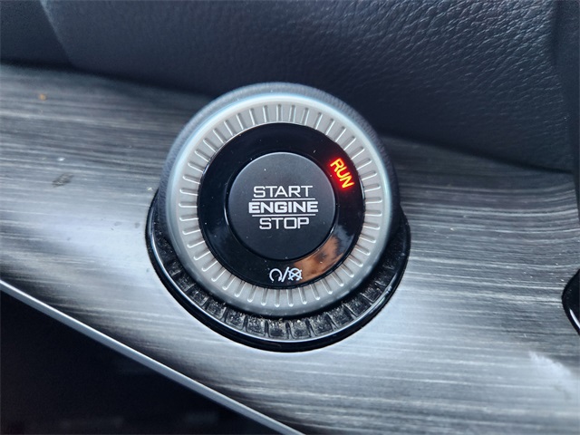 2023 Jeep Wagoneer Series III Red at River Oaks CDJR