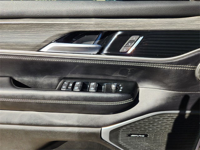 2023 Jeep Wagoneer Series III Red at River Oaks CDJR