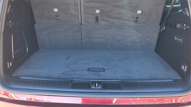 2023 Jeep Wagoneer Series III Red at River Oaks CDJR