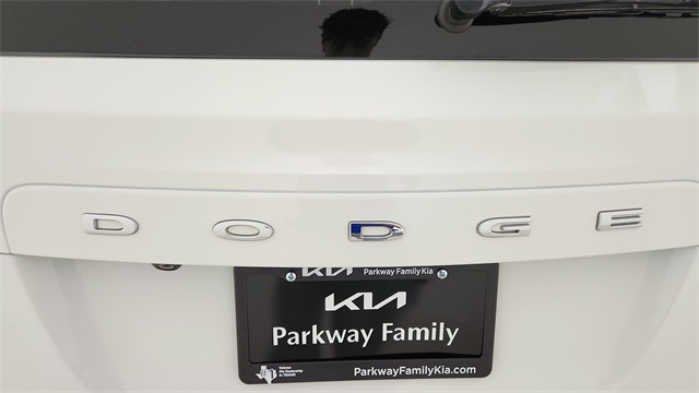 2017 Dodge Grand Caravan GT White at Durrett Motor Company