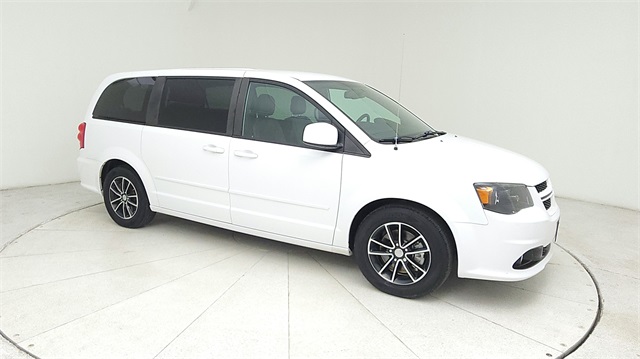 2017 Dodge Grand Caravan GT White at Durrett Motor Company