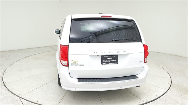 2017 Dodge Grand Caravan GT White at Durrett Motor Company