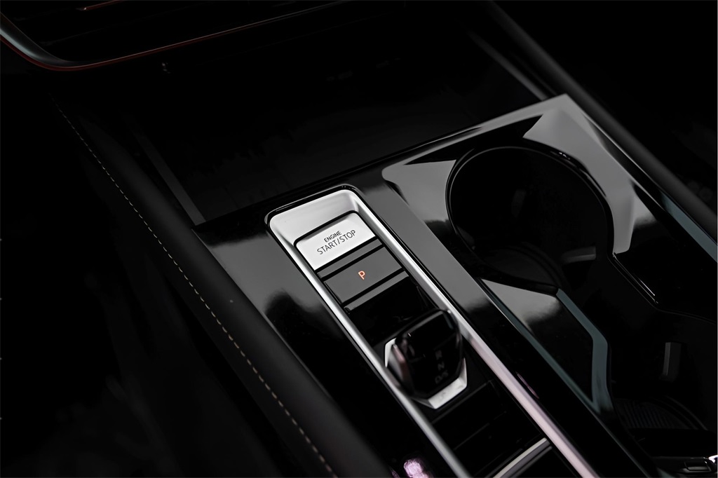 Used Car 2025 Volkswagen Atlas  2.0t Se W/technology For Sale Under $35,000 In Austin, Texas