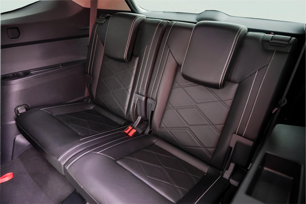 Used Car 2025 Volkswagen Atlas  2.0t Se W/technology For Sale Under $35,000 In Austin, Texas