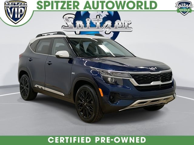 Dark Ocean Blue/White Roof 2023 Kia Seltos Nightfall AWD SUV / Crossover All-Wheel Drive 7-Speed Automatic