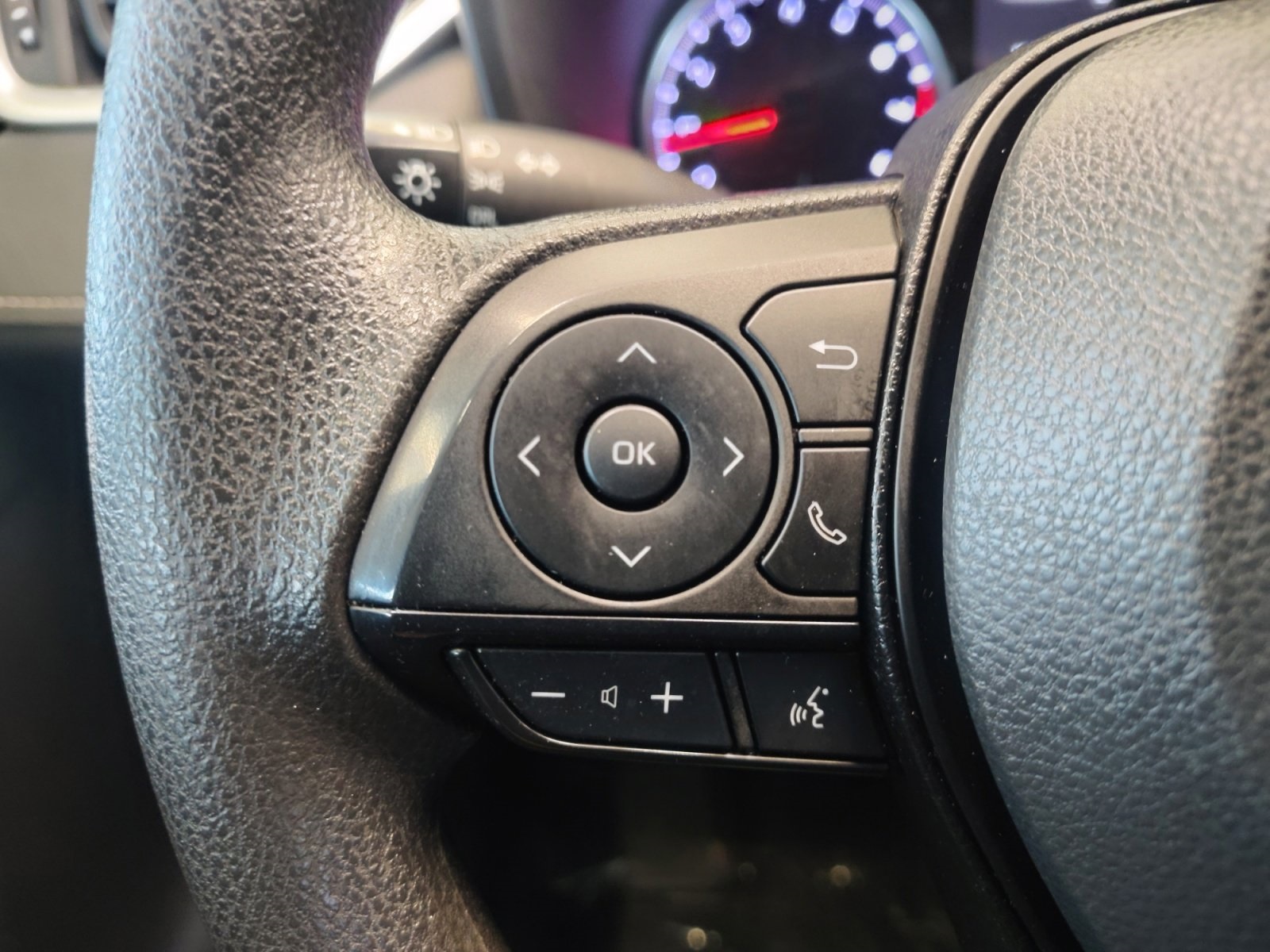 Used Car 2022 Toyota Rav4  Le For Sale Under $25,000 In San Antonio, Texas
