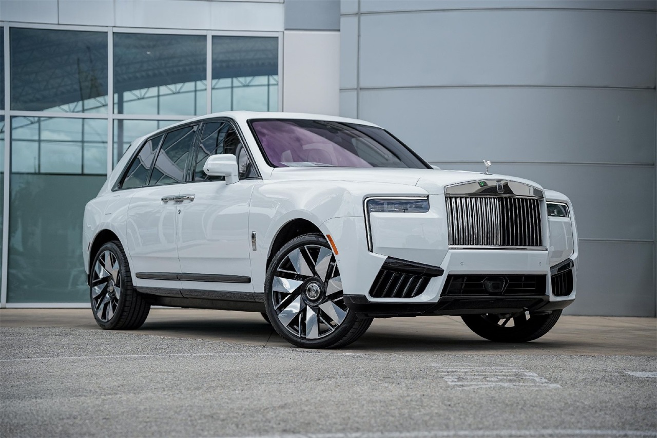 New Car 2025 Rolls-royce Cullinan  For Sale Under $520,000 In Austin, Texas