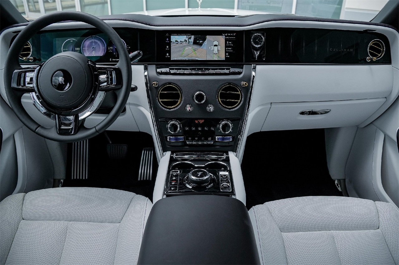 New Car 2025 Rolls-royce Cullinan  For Sale Under $520,000 In Austin, Texas