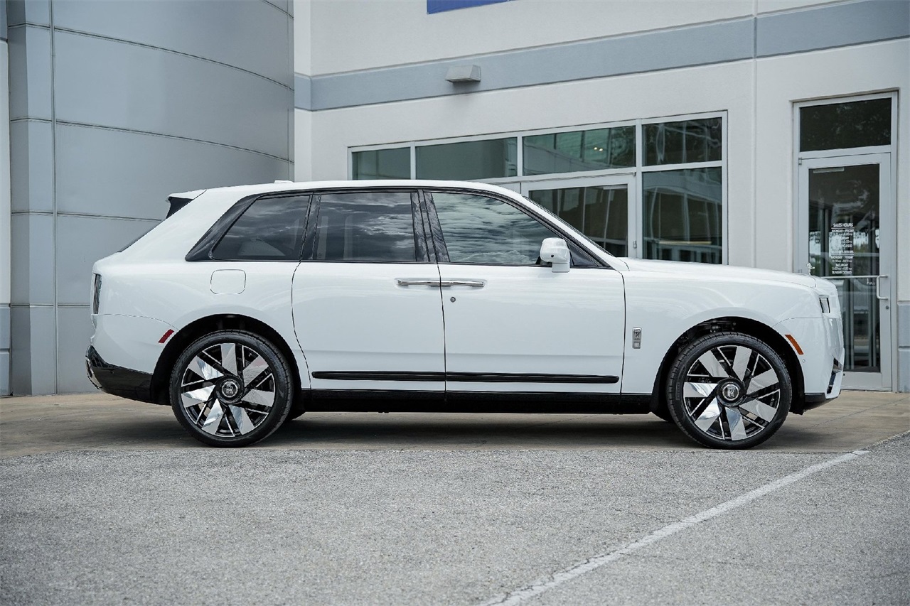 New Car 2025 Rolls-royce Cullinan  For Sale Under $520,000 In Austin, Texas