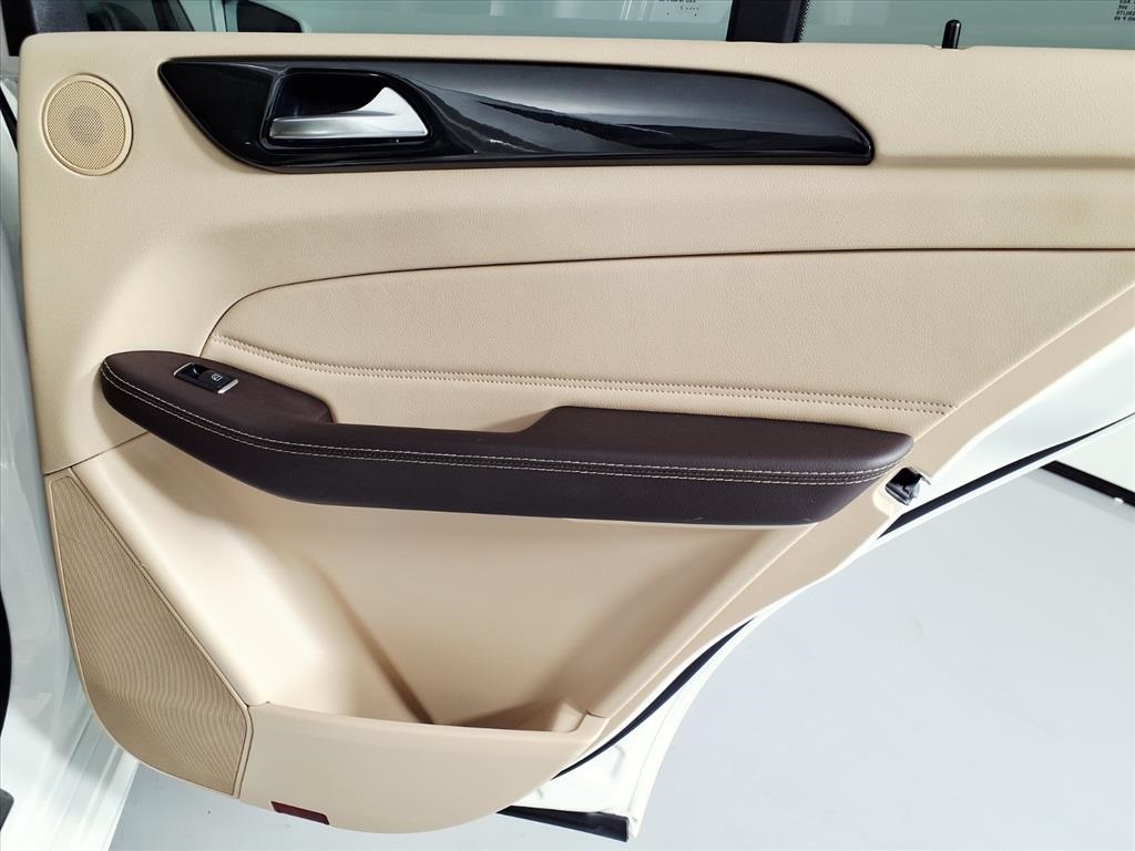 2017 Mercedes-Benz GLE GLE 350 White at Tom Peacock Cadillac