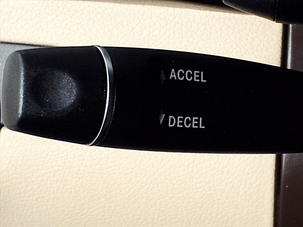 2017 Mercedes-Benz GLE GLE 350 White at Tom Peacock Cadillac