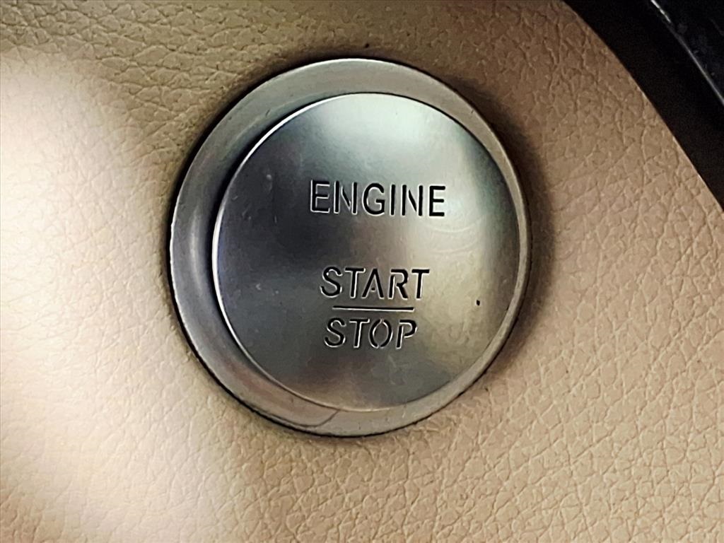 2017 Mercedes-Benz GLE GLE 350 White at Tom Peacock Cadillac