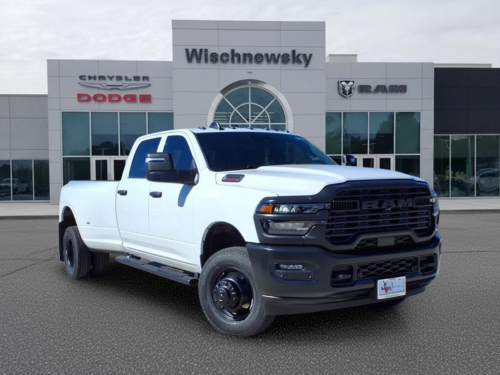 2026 RAM 3500 Tradesman Crew Cab LB DRW 4WD