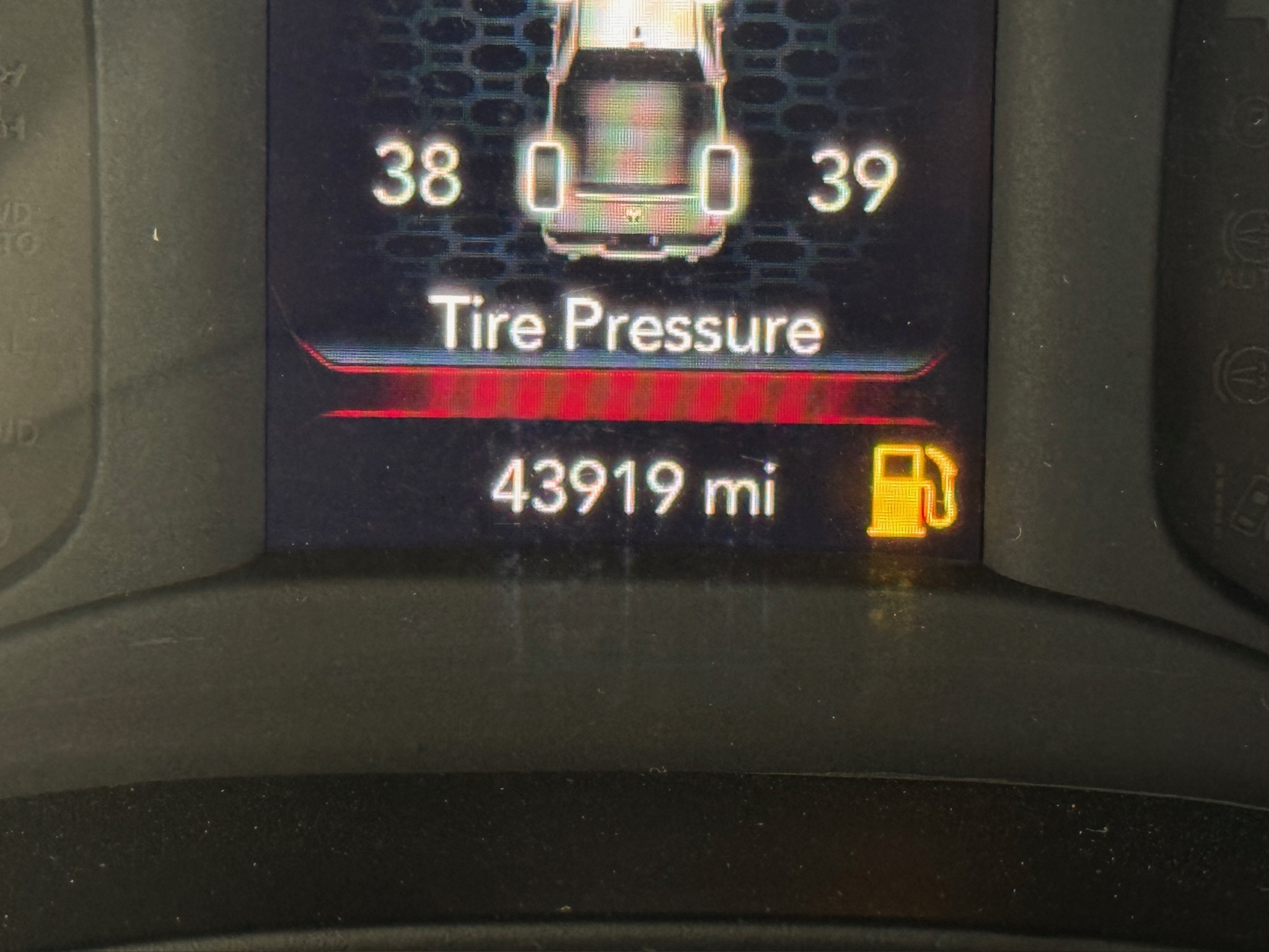 2023 Ram 1500 Big Horn/Lone Star - 2