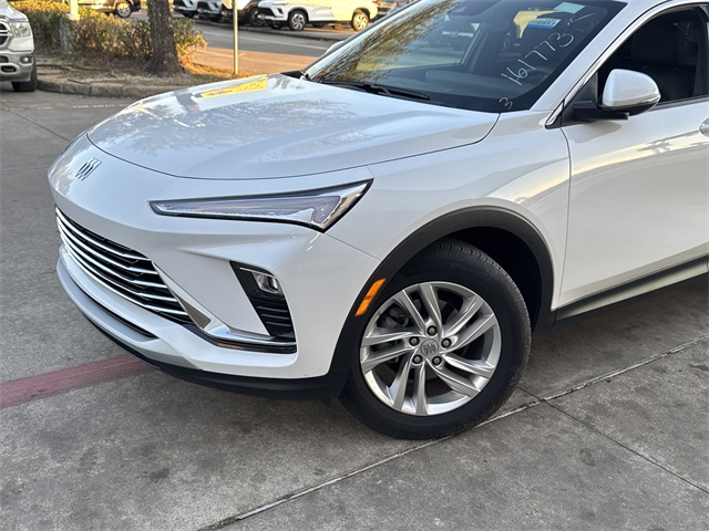 2025 Buick Envista Preferred White at Big Star Buick GMC