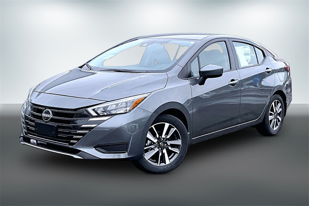 2025 Nissan Versa SV FWD