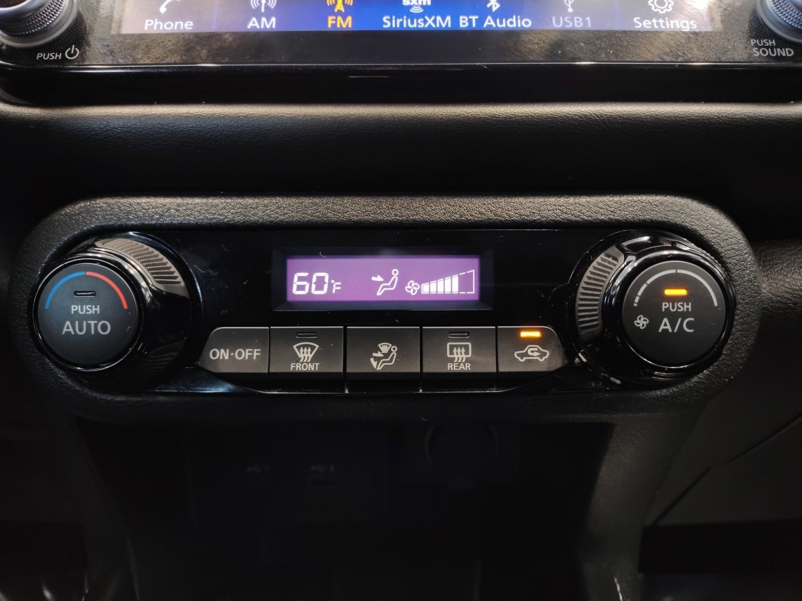 Used Car 2021 Nissan Kicks  Sr For Sale Under $20,000 In San Antonio, Texas