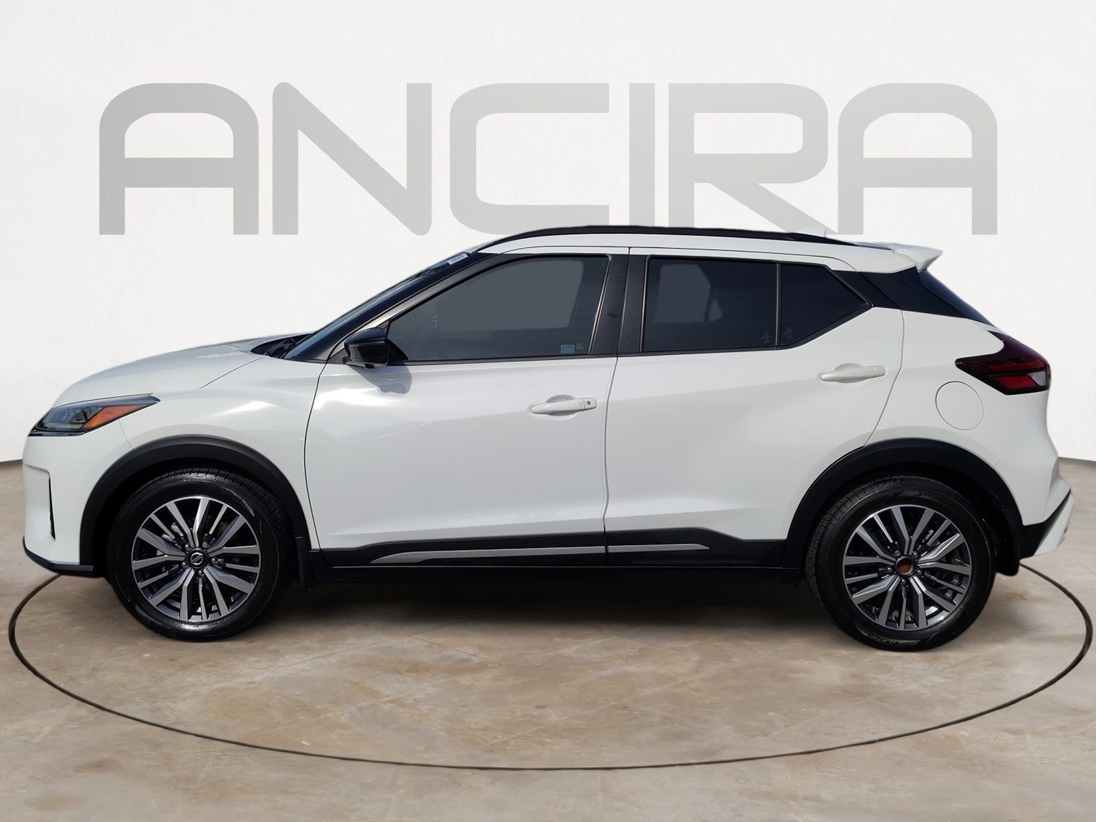 Used Car 2021 Nissan Kicks  Sr For Sale Under $20,000 In San Antonio, Texas