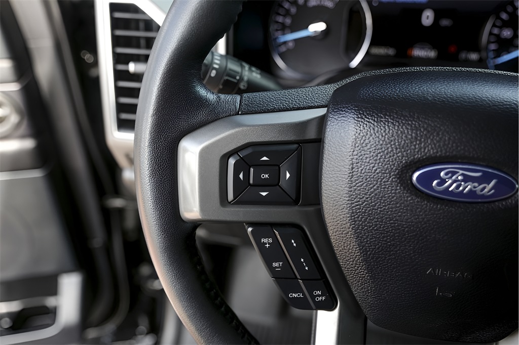 Used Car 2021 Ford Expedition  Xlt For Sale Under $40,000 In Austin, Texas