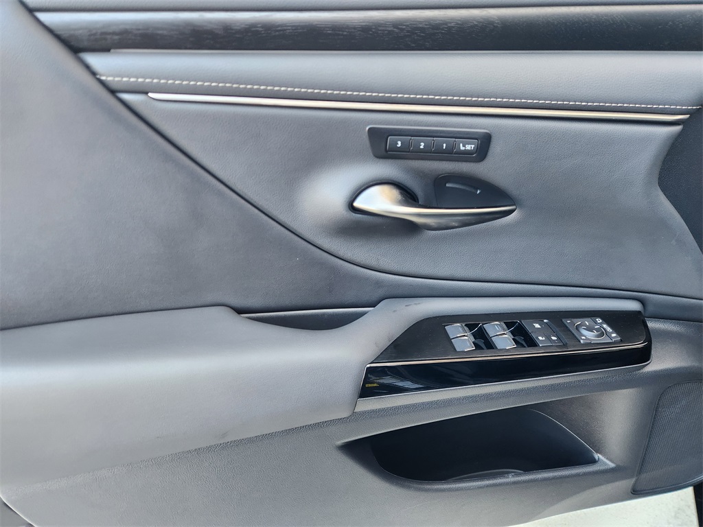 2023 Lexus ES 250 Black at Bayway Cadillac Southwest