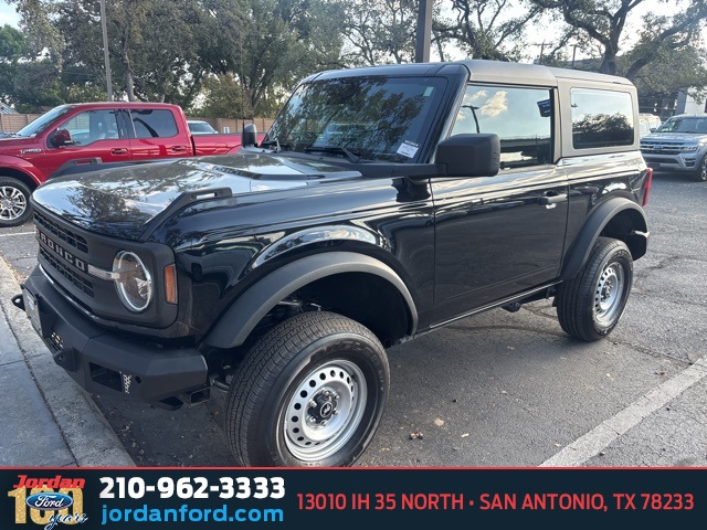Used Car 2022 Ford Bronco  Base For Sale Under $35,000 In San Antonio, Texas