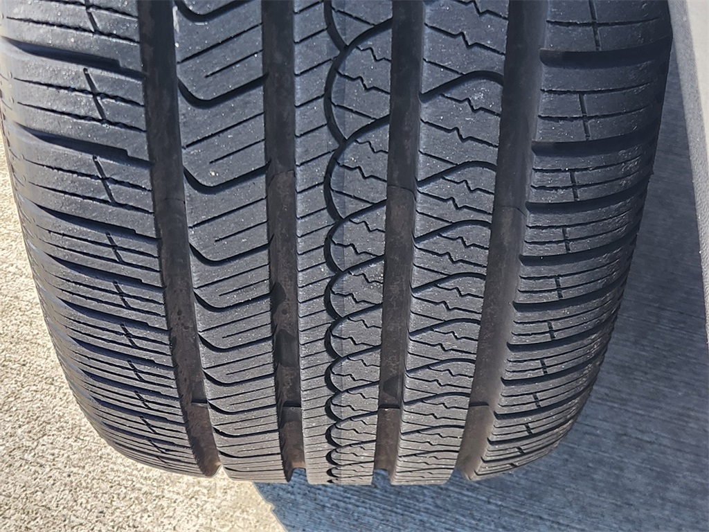 2016 Porsche Cayenne S White at Ultimate Motorsports