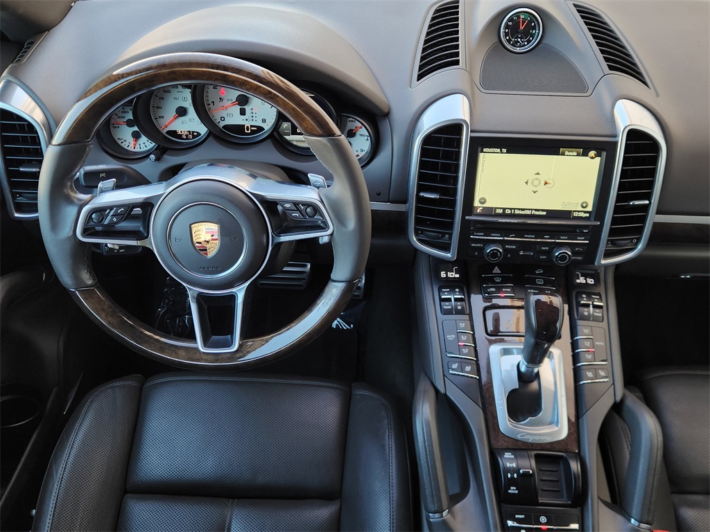 2016 Porsche Cayenne S White at Ultimate Motorsports