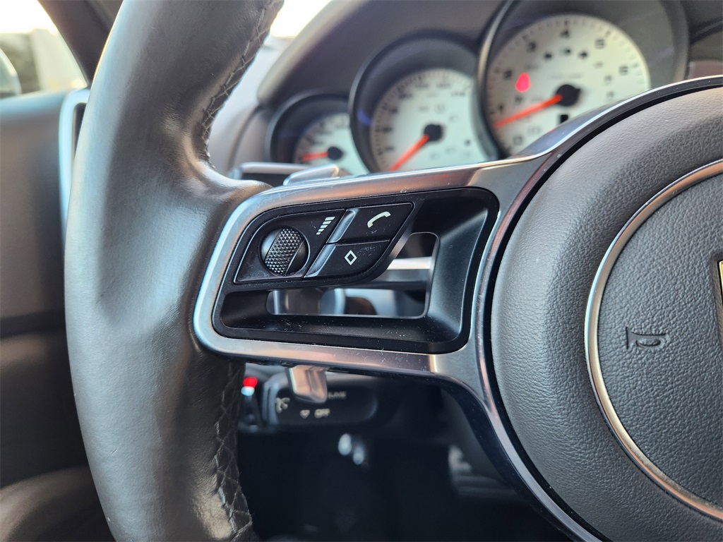 2016 Porsche Cayenne S White at Ultimate Motorsports